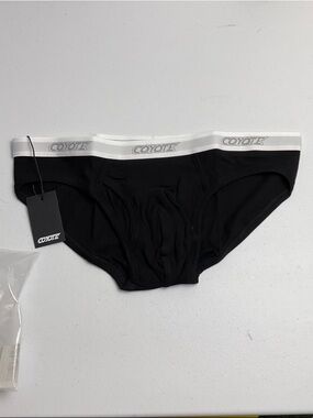 Coyote Men’s Black Ribbed Brief with White Logo Waistband